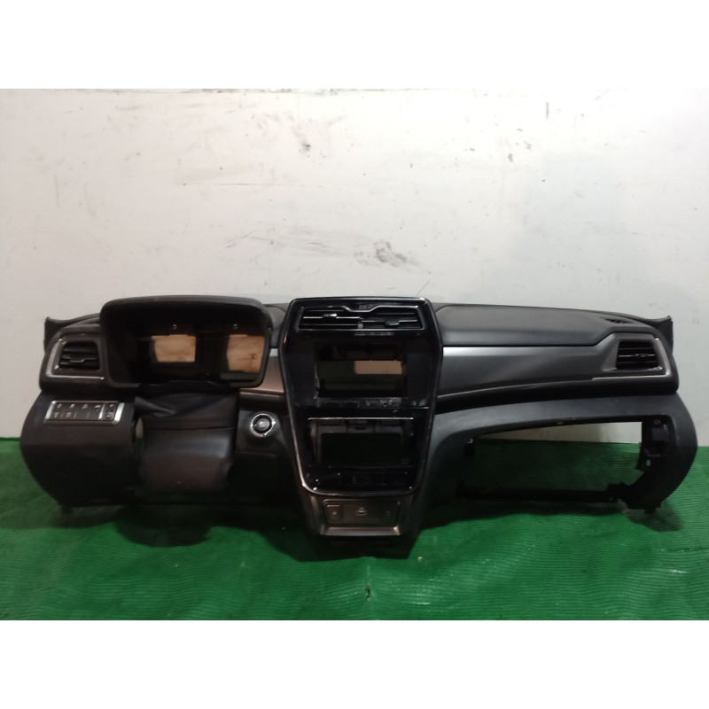 Recambio de salpicadero para ssangyong tivoli grand 1.5 t-gdi referencia OEM IAM   