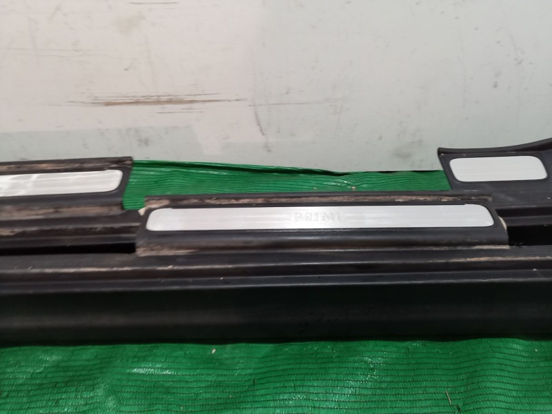 Recambio de faldon lateral para mini mini (f55) cooper d referencia OEM IAM 51777315524 51777315524 51777315524