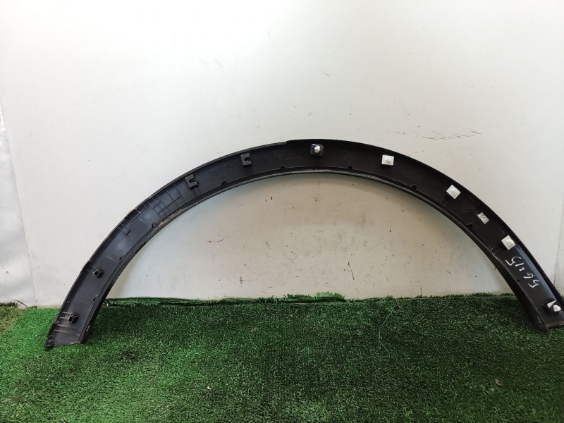 Recambio de aletin trasero izquierdo para ssangyong tivoli grand 1.5 t-gdi referencia OEM IAM 7953035100 7953035100 7953035100