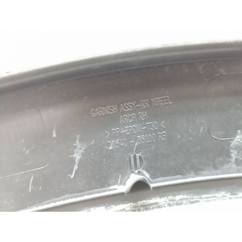 Recambio de aletin trasero derecho para ssangyong tivoli grand 1.5 t-gdi referencia OEM IAM   