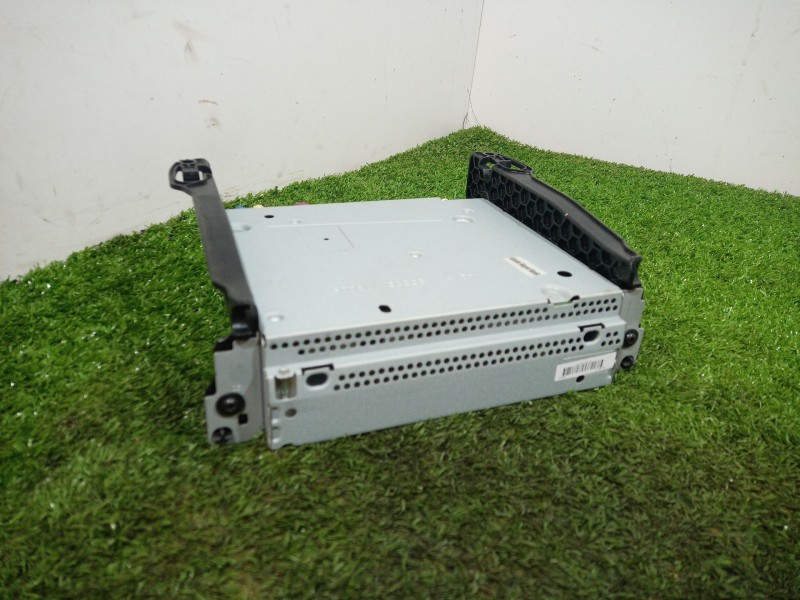 Recambio de sistema audio / radio cd para mini mini (f55) cooper d referencia OEM IAM 55555117 55555117 55555117