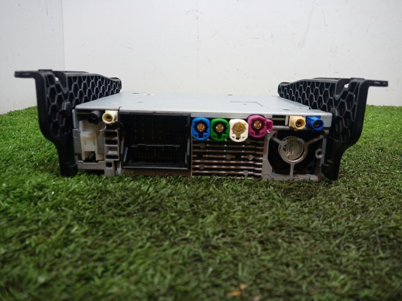 Recambio de sistema audio / radio cd para mini mini (f55) cooper d referencia OEM IAM 55555117 55555117 55555117