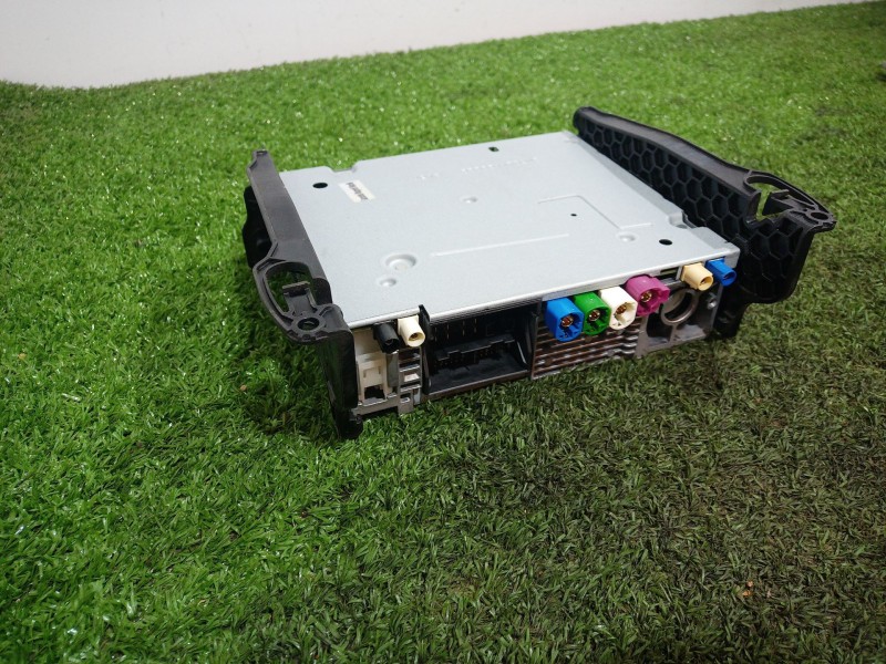 Recambio de sistema audio / radio cd para mini mini (f55) cooper d referencia OEM IAM 55555117 55555117 55555117