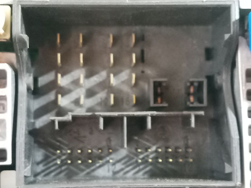 Recambio de sistema audio / radio cd para mini mini (f55) cooper d referencia OEM IAM 55555117 55555117 55555117