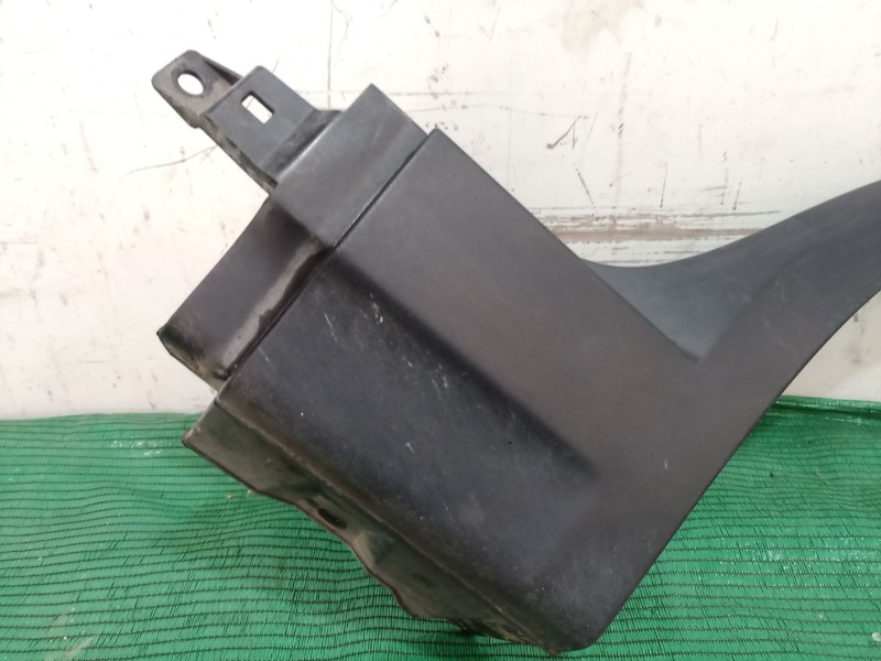 Recambio de aletin delantero derecho para bmw x3 (f25) xdrive 20 d referencia OEM IAM 51773405818 51773405818 51773405818