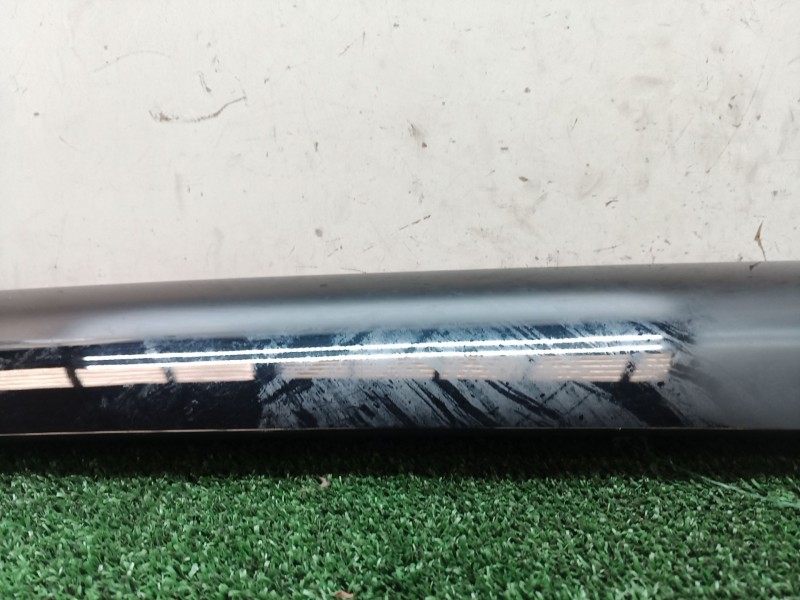 Recambio de molduras delanteras para ssangyong tivoli grand 1.5 t-gdi referencia OEM IAM 7922035010 7922035010 7922035010