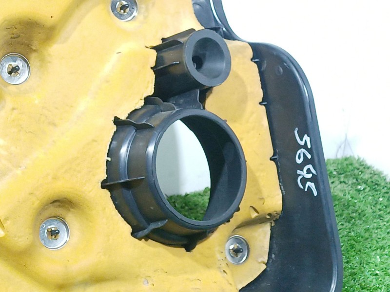 Recambio de tapa motor para ssangyong tivoli grand 1.5 t-gdi referencia OEM IAM A1750101014 A1750101014 A1750101014