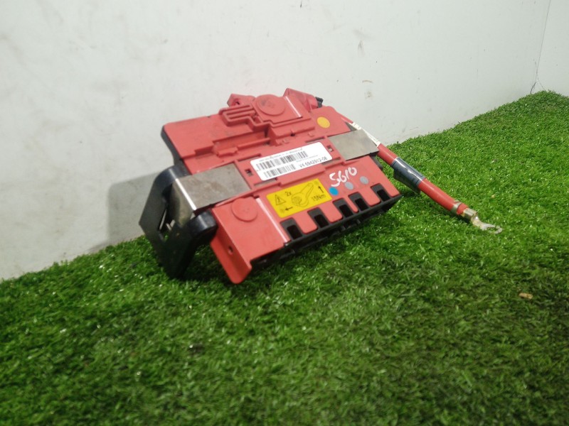 Recambio de caja reles / fusibles para bmw 1 (e87) 118 d referencia OEM IAM   