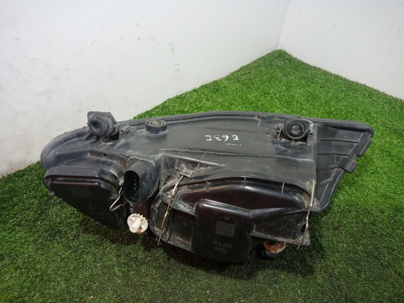 Recambio de faro derecho para seat ibiza iii (6l1) 1.4 16v referencia OEM IAM   