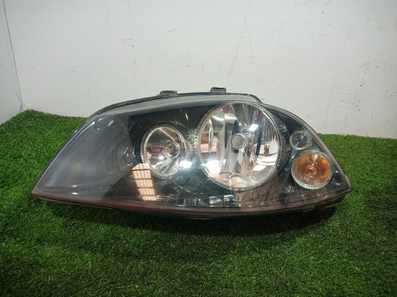 Recambio de faro izquierdo para seat ibiza iii (6l1) 1.4 16v referencia OEM IAM 6L1941751B 6L1941751B 6L1941751B