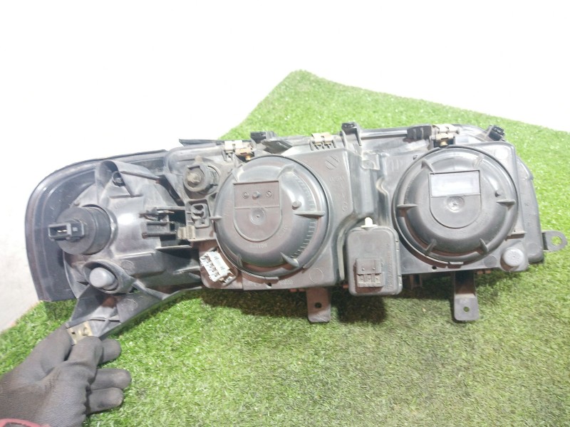 Recambio de faro izquierdo para volvo s80 i (184) d5 referencia OEM IAM 8693557 8693557 8693557