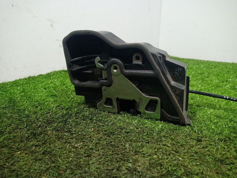 Recambio de cerradura puerta delantera derecha para bmw x3 (f25) xdrive 20 d referencia OEM IAM 7229458 7229458 A053702