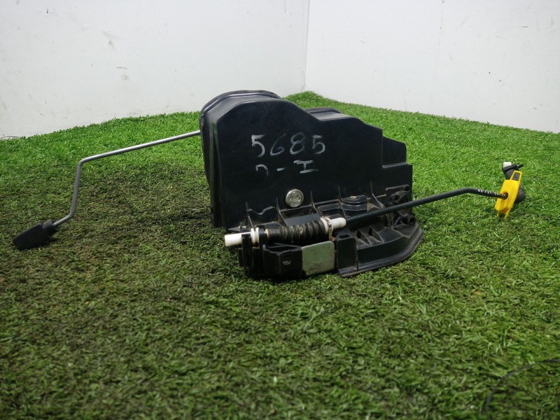 Recambio de cerradura puerta delantera izquierda para bmw x3 (f25) xdrive 20 d referencia OEM IAM 7229461 7229461 A053702