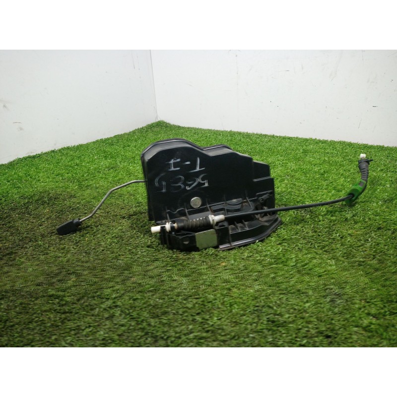 Recambio de cerradura puerta trasera izquierda para bmw x3 (f25) xdrive 20 d referencia OEM IAM   