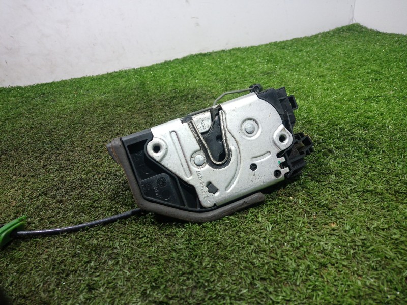 Recambio de cerradura puerta trasera izquierda para bmw x3 (f25) xdrive 20 d referencia OEM IAM   