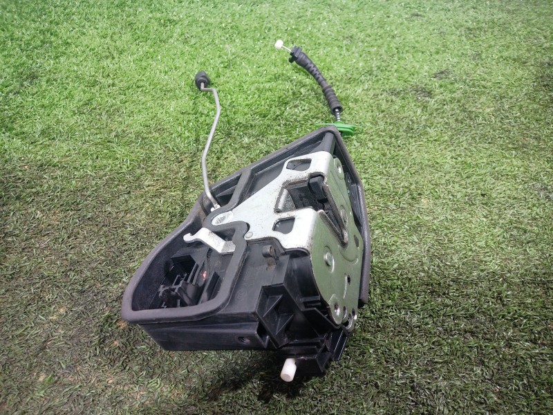 Recambio de cerradura puerta trasera derecha para bmw x3 (f25) xdrive 20 d referencia OEM IAM 7229460 7229460 A053702