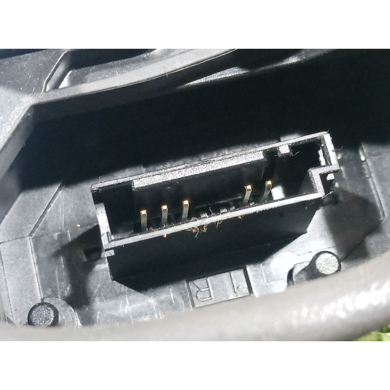 Recambio de cerradura puerta trasera derecha para bmw x3 (f25) xdrive 20 d referencia OEM IAM 7229460 7229460 A053702