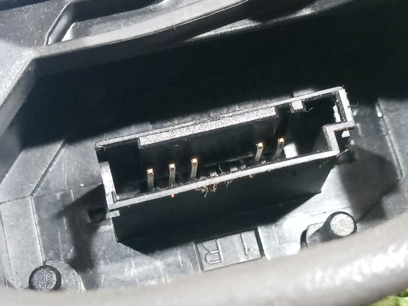 Recambio de cerradura puerta trasera derecha para bmw x3 (f25) xdrive 20 d referencia OEM IAM 7229460 7229460 A053702