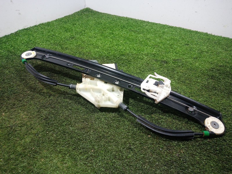 Recambio de elevalunas trasero izquierdo para bmw x3 (f25) xdrive 20 d referencia OEM IAM 69259652 69259652 S007083007