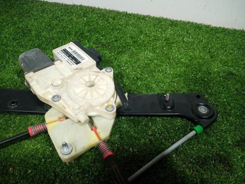 Recambio de elevalunas delantero derecho para bmw x3 (f25) xdrive 20 d referencia OEM IAM 69259641 69259641 S007083006