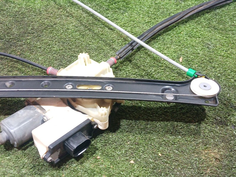 Recambio de elevalunas delantero derecho para bmw x3 (f25) xdrive 20 d referencia OEM IAM 69259641 69259641 S007083006