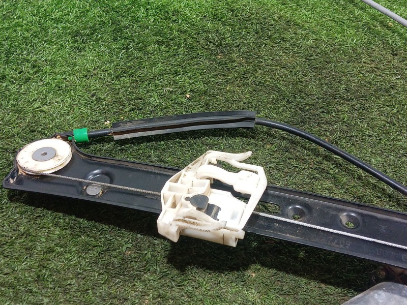 Recambio de elevalunas delantero derecho para bmw x3 (f25) xdrive 20 d referencia OEM IAM 69259641 69259641 S007083006