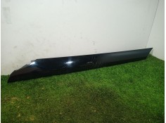 Recambio de molduras delanteras para ssangyong tivoli 1.6 referencia OEM IAM 7922035010 7922035010 7922035010