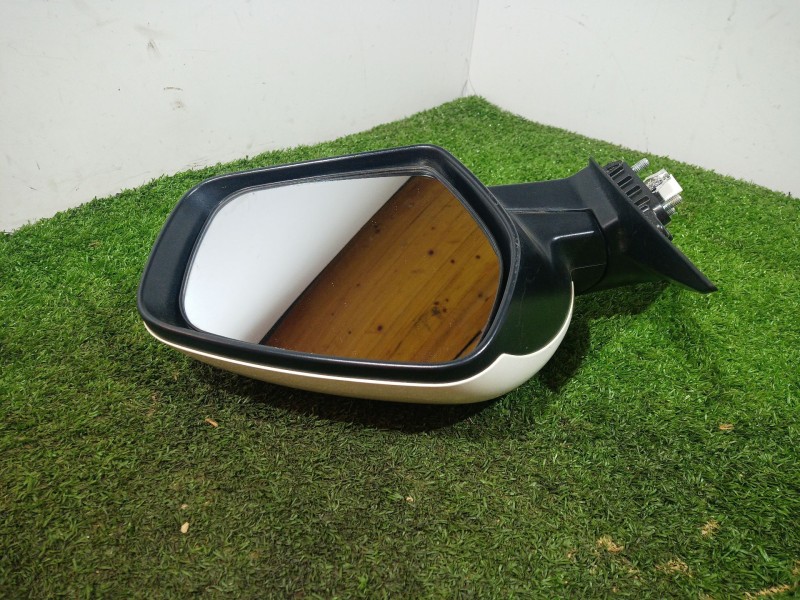 Recambio de retrovisor derecho para ssangyong tivoli 1.6 referencia OEM IAM   