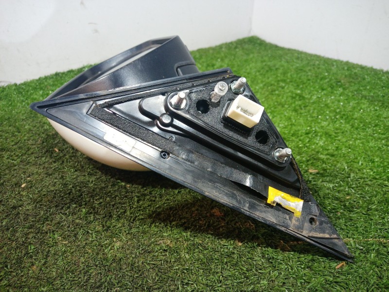 Recambio de retrovisor derecho para ssangyong tivoli 1.6 referencia OEM IAM   