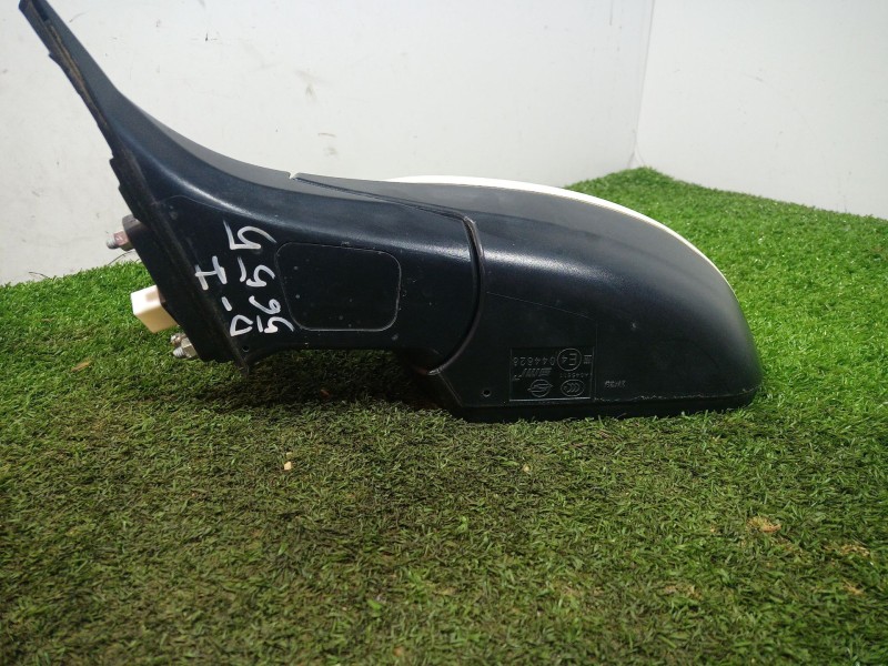 Recambio de retrovisor izquierdo para ssangyong tivoli 1.6 referencia OEM IAM A045611 A045611 A045611