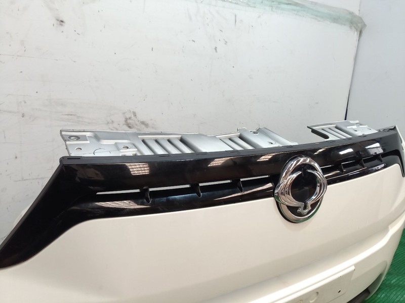 Recambio de paragolpes delantero para ssangyong tivoli 1.6 referencia OEM IAM SINREF SIN REF SIN REF