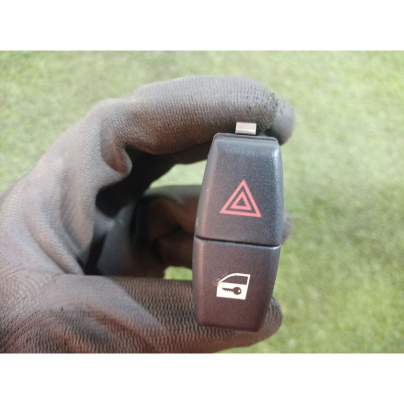 Recambio de warning para bmw x3 (f25) xdrive 20 d referencia OEM IAM 6131691950606  6131691950606