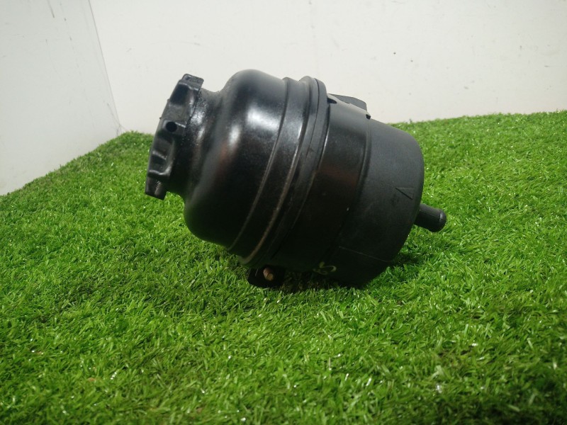 Recambio de deposito servo para bmw x3 (f25) xdrive 20 d referencia OEM IAM   