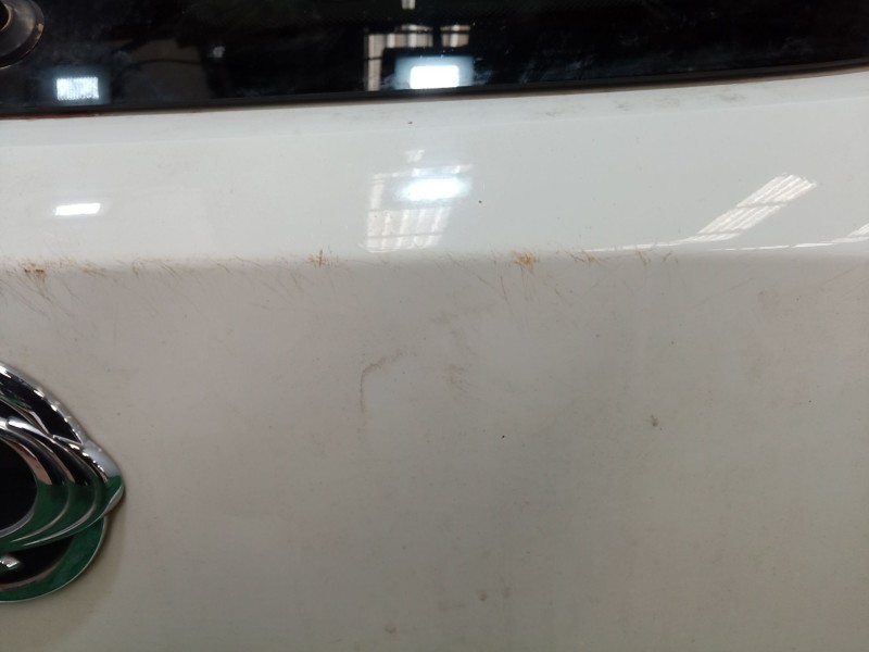 Recambio de porton trasero para ssangyong tivoli 1.6 referencia OEM IAM   