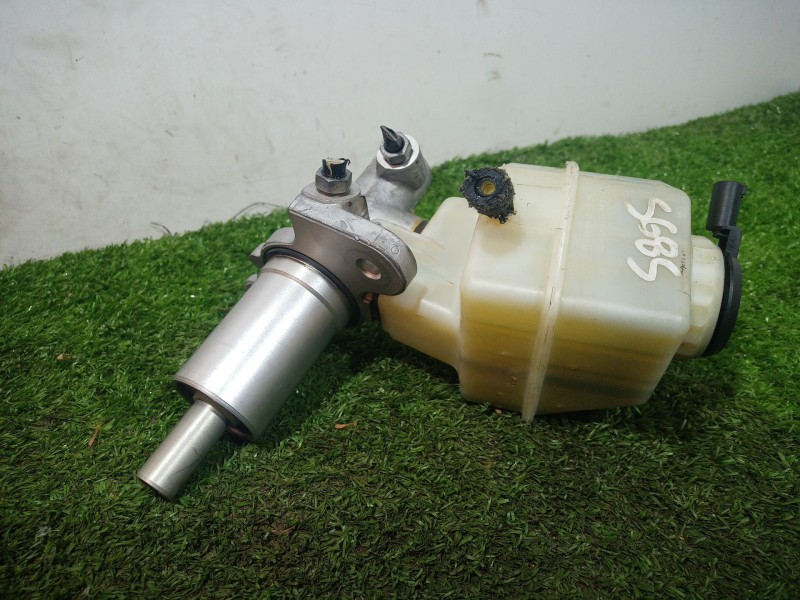 Recambio de bomba freno para bmw x3 (f25) xdrive 20 d referencia OEM IAM 32067199 32067199 32067199