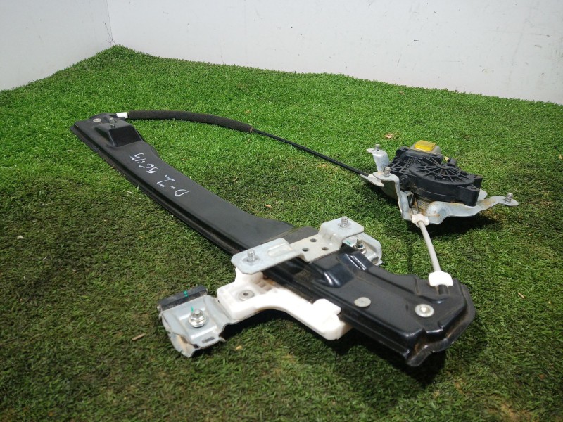 Recambio de elevalunas delantero izquierdo para ssangyong tivoli grand 1.5 t-gdi referencia OEM IAM   