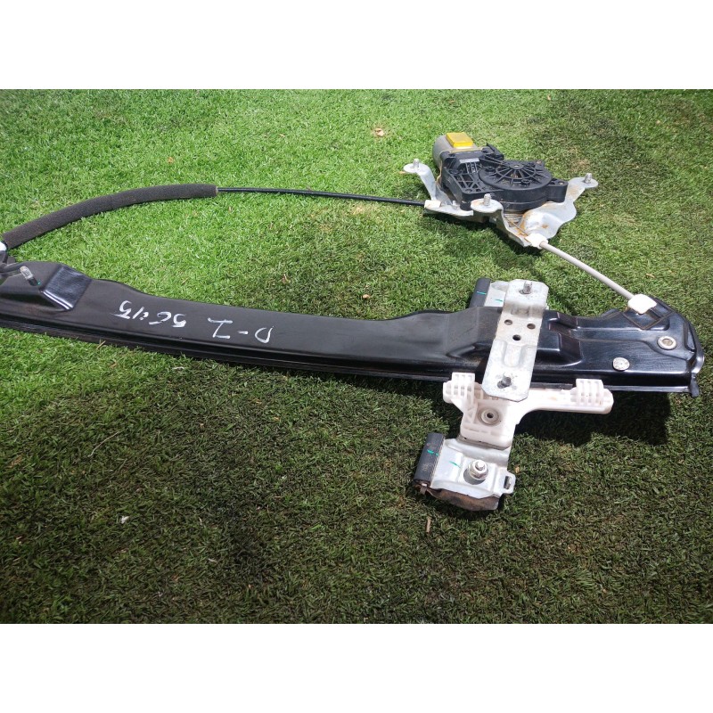 Recambio de elevalunas delantero izquierdo para ssangyong tivoli grand 1.5 t-gdi referencia OEM IAM   