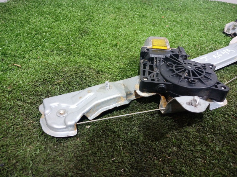 Recambio de elevalunas trasero izquierdo para ssangyong tivoli grand 1.5 t-gdi referencia OEM IAM 98830X1010 98830X1010 98830X10