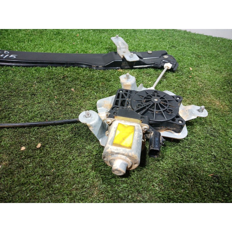 Recambio de elevalunas delantero derecho para ssangyong tivoli grand 1.5 t-gdi referencia OEM IAM   