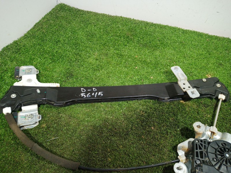 Recambio de elevalunas delantero derecho para ssangyong tivoli grand 1.5 t-gdi referencia OEM IAM   