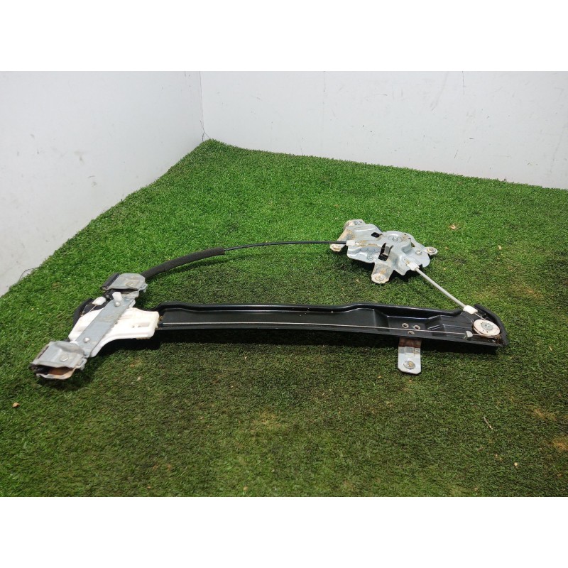 Recambio de elevalunas delantero derecho para ssangyong tivoli grand 1.5 t-gdi referencia OEM IAM   