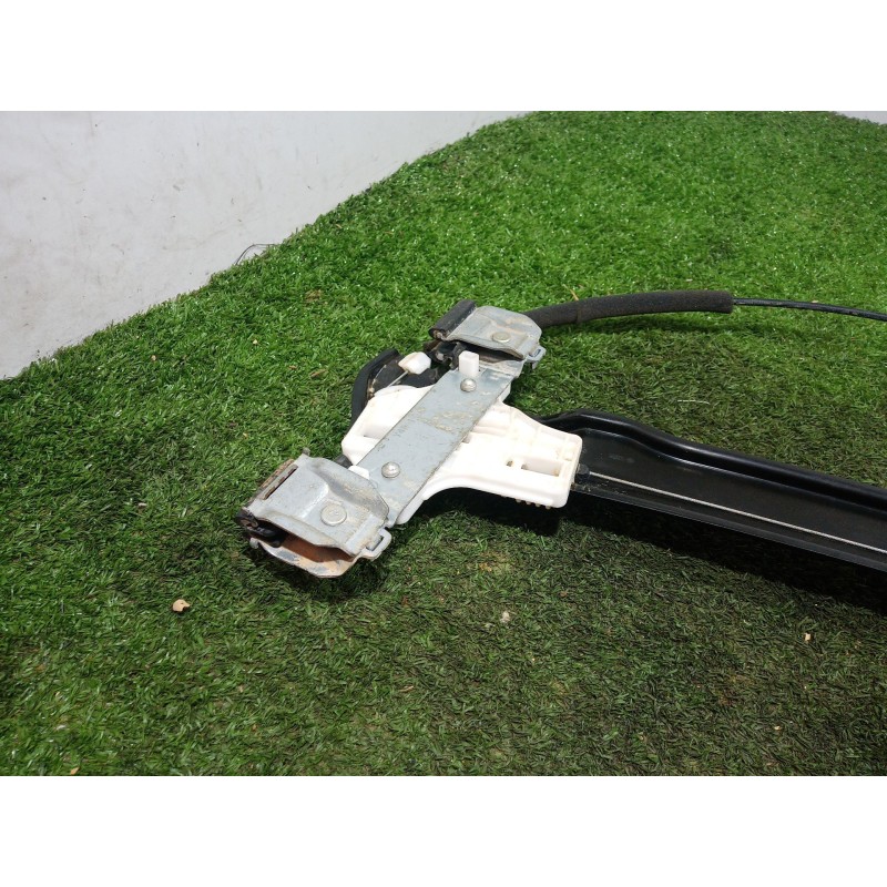 Recambio de elevalunas delantero derecho para ssangyong tivoli grand 1.5 t-gdi referencia OEM IAM   