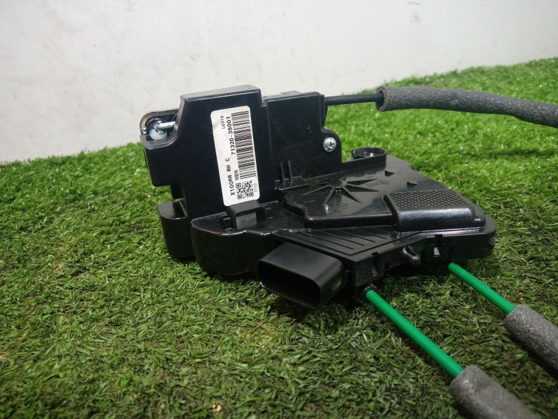 Recambio de cerradura puerta trasera derecha para ssangyong tivoli 1.6 referencia OEM IAM 7132035001 7132035001 7132035001