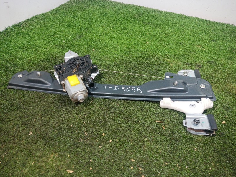 Recambio de elevalunas trasero derecho para ssangyong tivoli 1.6 referencia OEM IAM   