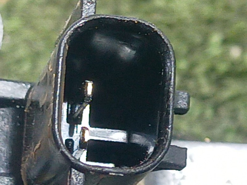 Recambio de elevalunas trasero derecho para ssangyong tivoli 1.6 referencia OEM IAM   