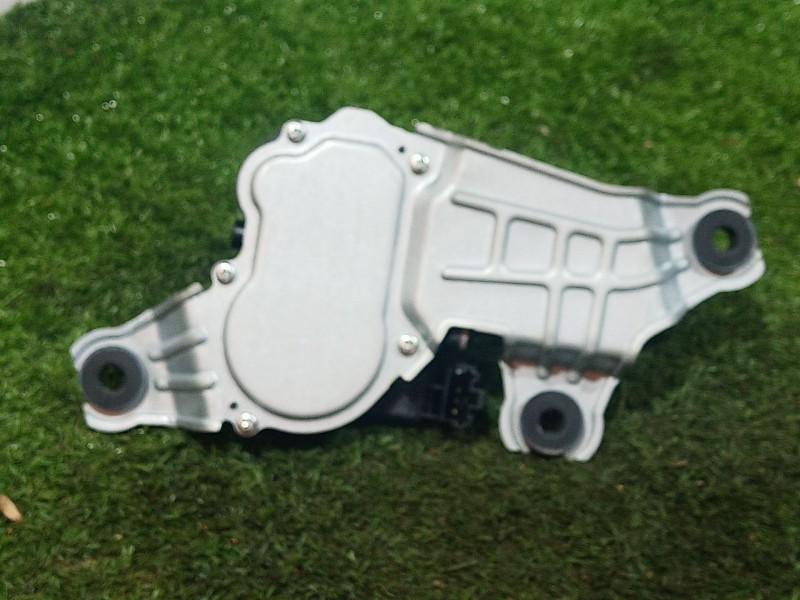 Recambio de motor limpia trasero para ssangyong tivoli 1.6 referencia OEM IAM SINREF SIN REF SIN REF