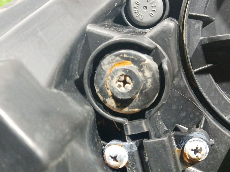 Recambio de faro derecho para hyundai elantra v sedán (md, ud) 1.6 referencia OEM IAM 921023 921023 921023