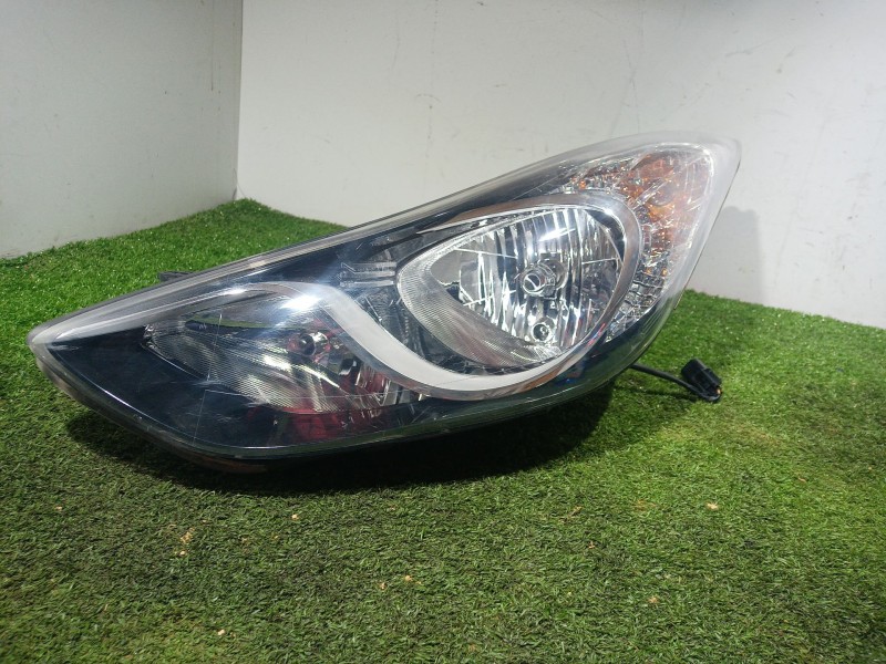 Recambio de faro izquierdo para hyundai elantra v sedán (md, ud) 1.6 referencia OEM IAM 921013 921013 921013