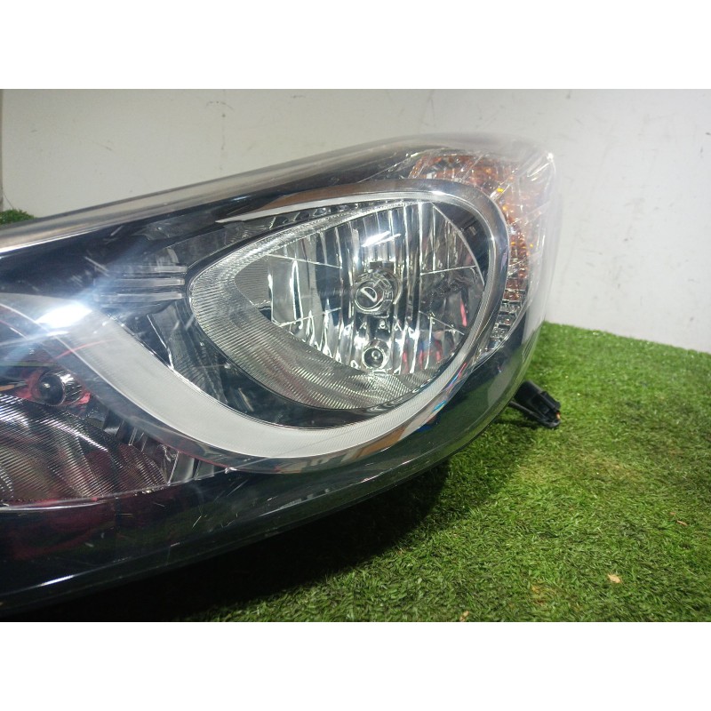 Recambio de faro izquierdo para hyundai elantra v sedán (md, ud) 1.6 referencia OEM IAM 921013 921013 921013