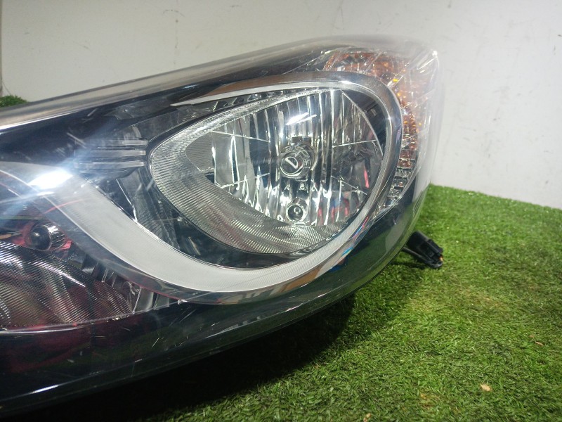 Recambio de faro izquierdo para hyundai elantra v sedán (md, ud) 1.6 referencia OEM IAM 921013 921013 921013